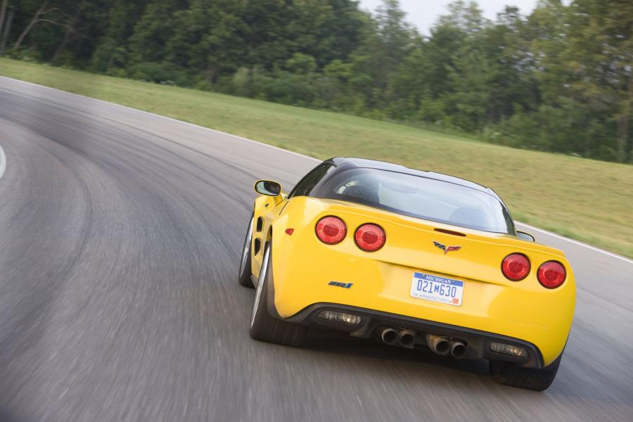  Chevrolet Corvette ZR1 2009 года  (фото 10 из 290)